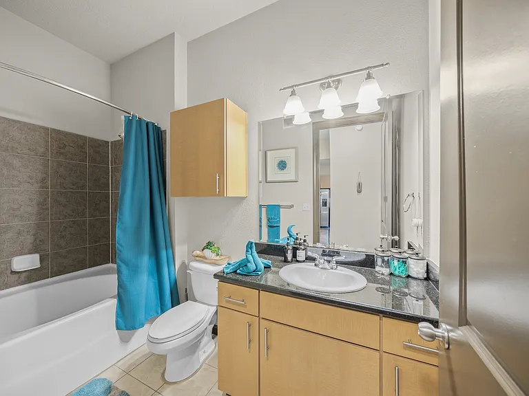 Millennium Westshore — Photo 15