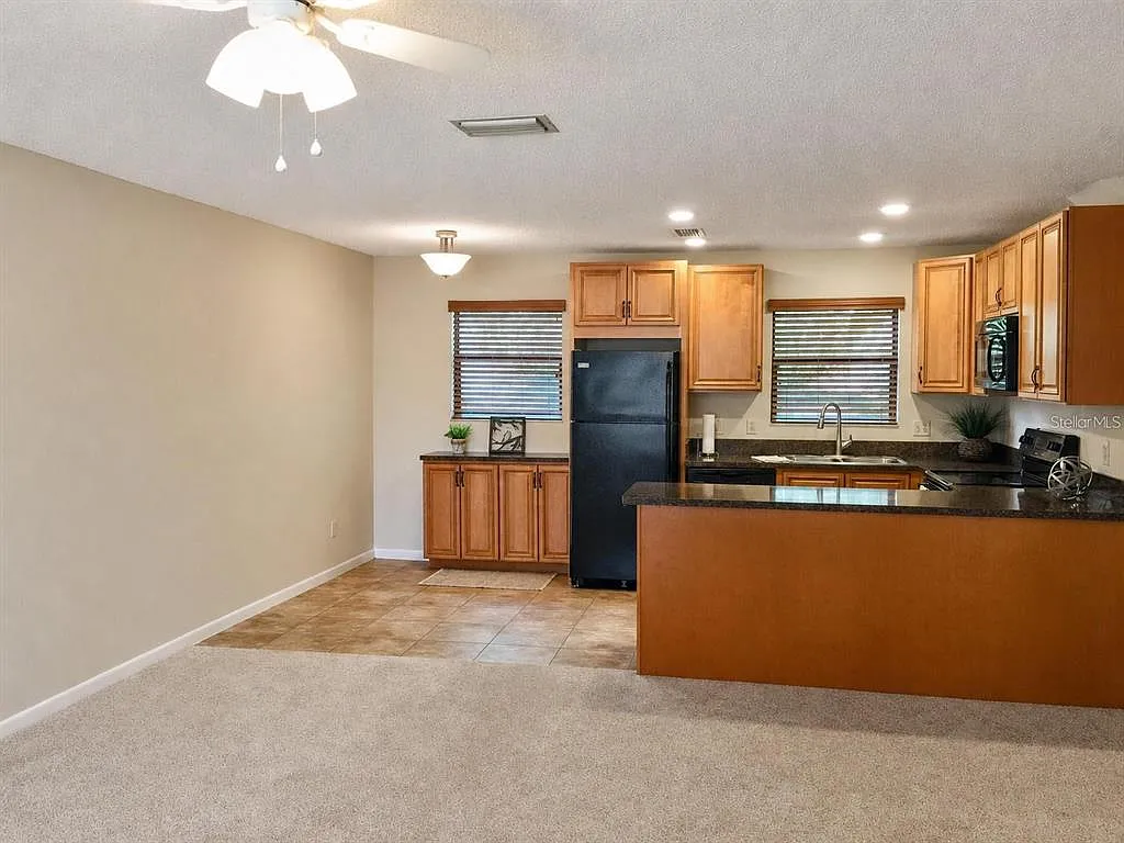 2 bed, 2.0 bath, 875 sqft, $1,650 — Photo 4
