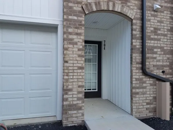 704 Mayer Pl, Lancaster, PA 17601