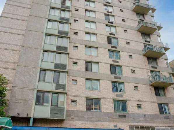 60 Henry Street 9D image 10 of 10