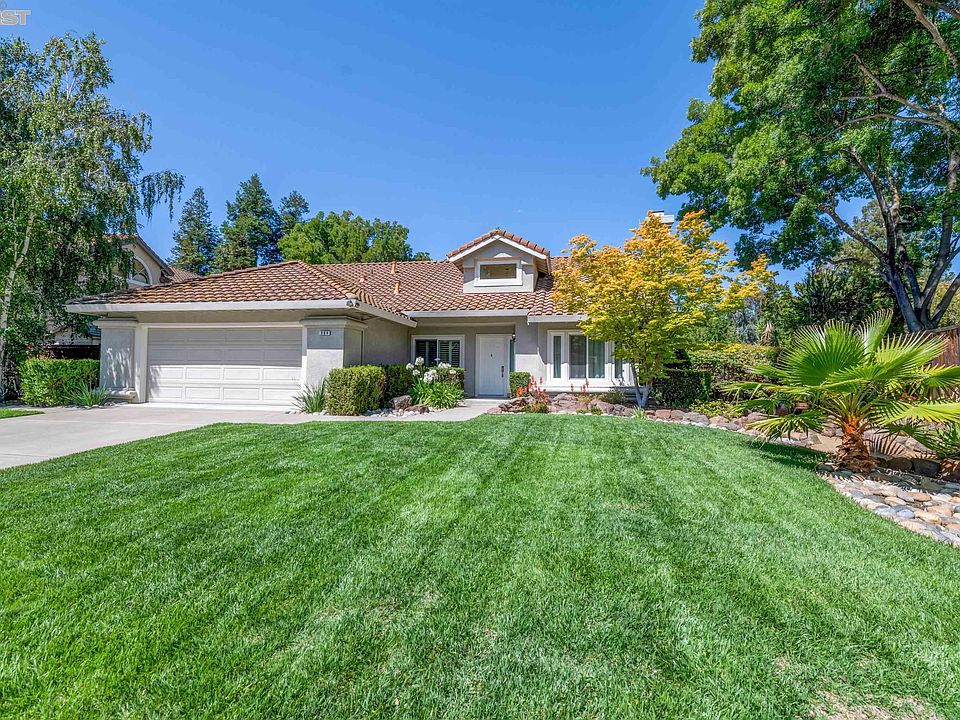 884 Lucerne St, Livermore, CA 94551 Zillow