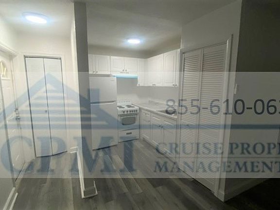 3rd image of 300 SW 4th Ct APT 4