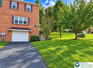 68 Highlands Blvd, Easton, PA 18042
