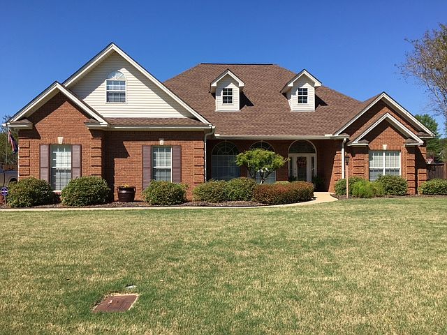 131 Live Oaks Circle