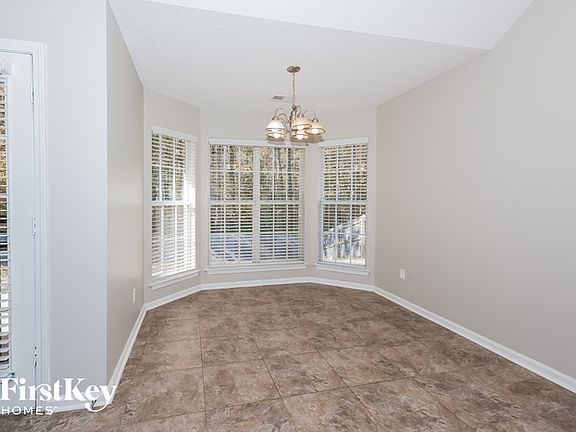 5th image of 8319 Grayce Dr