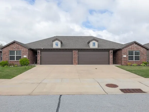 451-453 Barbet Dr, Centerton, AR 72719