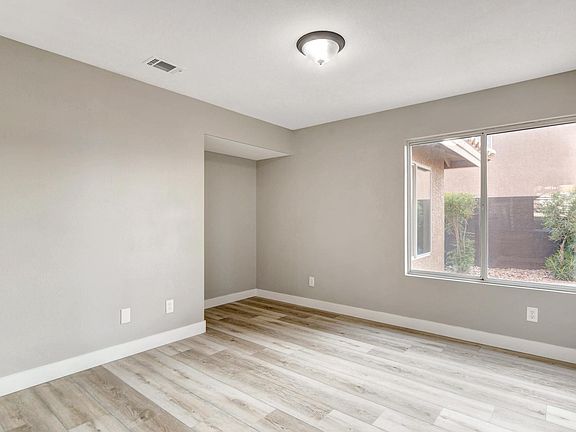 3rd image of 3614 Emerald Beach Ct