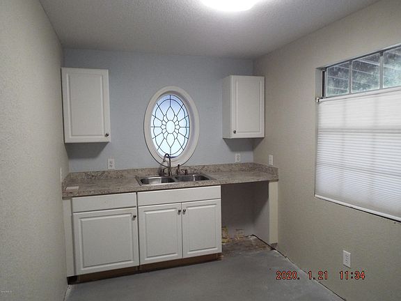 4th image of 2213 NE 14th Ave