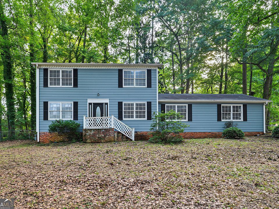1st image of 212 Sarann Ct NW