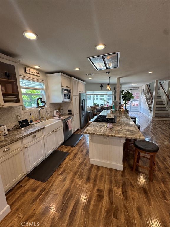 1228 S Helberta Ave, Redondo Beach, CA - View 3