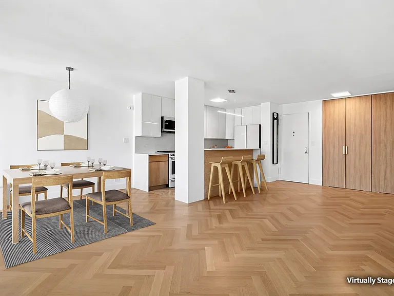 501 Surf Ave #21C — Photo 2