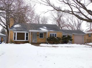 2816 Pelham Rd, Rockford, IL 61107