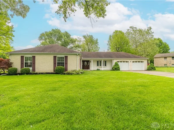 6830 Morrow Dr, Dayton, OH 45415