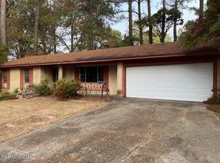 1110 Shalimar Dr, Jackson, MS 39204