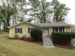 1468 Pineview Ln NW, Conyers, GA 30012