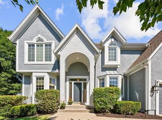 13708 Lucille St, Overland Park, KS 66221