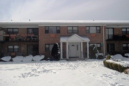 1st image of 212 Fulton St APT 2D