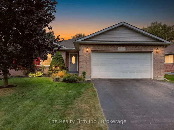 22 McCreery Rd, Ingersoll, ON N5C 4G1