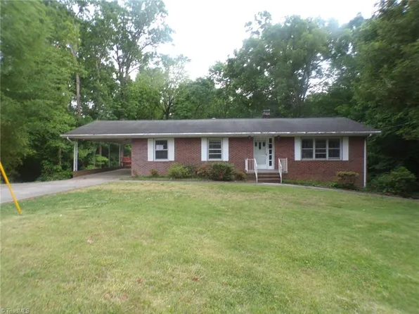 902 Mark Ave, Asheboro, NC 27205