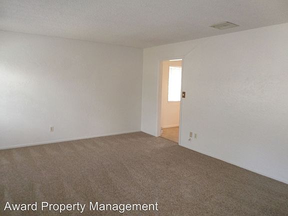 5th image of 798 Laguna Ave