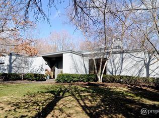 1685 Wincanton Ln, Highland Park, IL