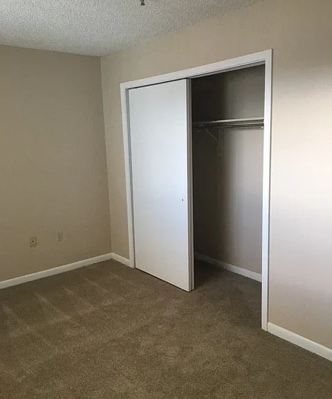 Anchorage Apartments — Photo 10