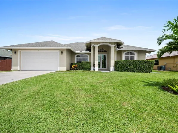 111 SW Milburn Circle, Port St Lucie, FL 34953