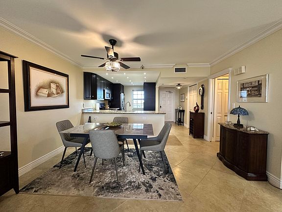 2nd image of 3507 Oaks Way #905