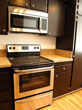 3rd image of 5038 Hazeltine Ave APT 301