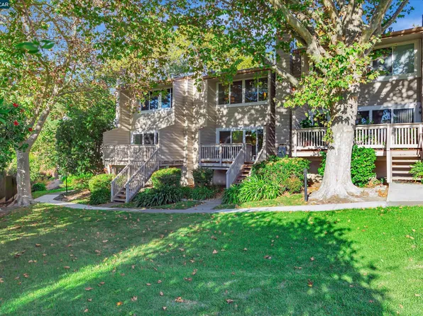 502 Woodminster Dr, Moraga, CA 94556