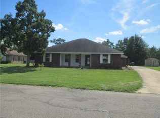 2325 Westgate Pkwy, Gautier, MS 39553