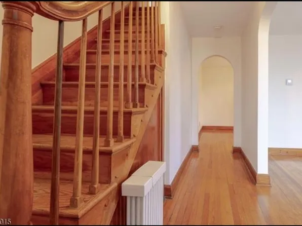 1709 Lawrence St, Rahway, NJ 07065