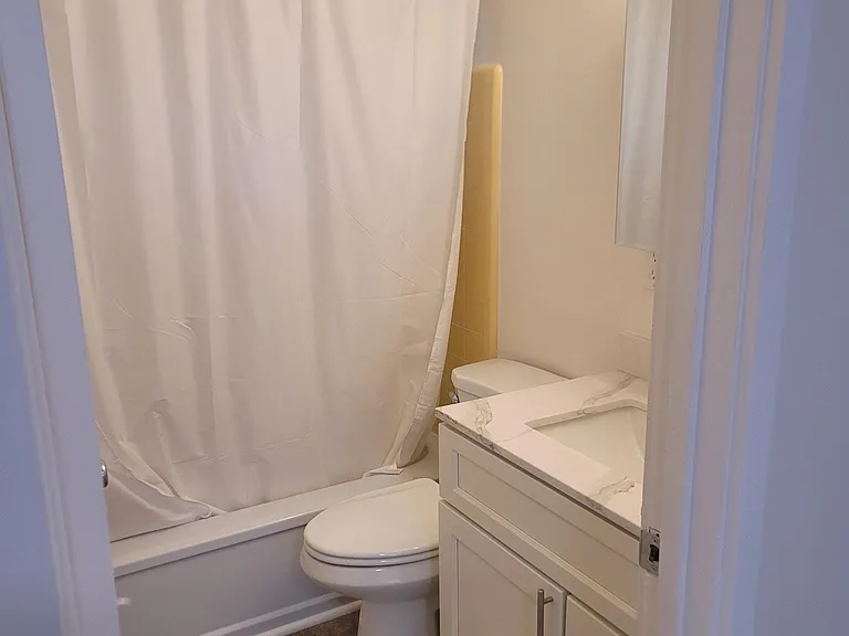 2414 Sacramento St #2 — Photo 14