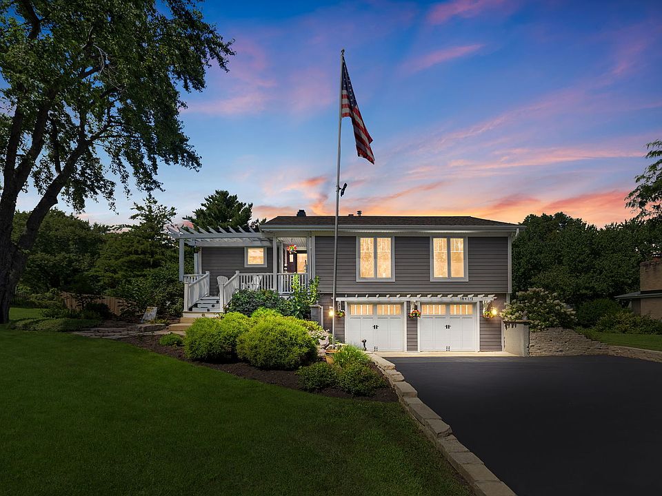 1st image of 38W274 Bernice Dr