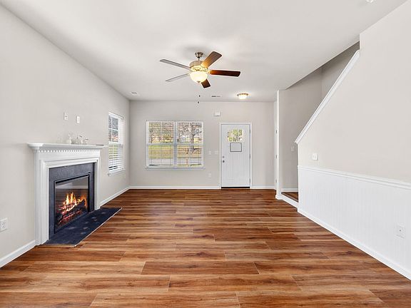 3rd image of 80 E Church St