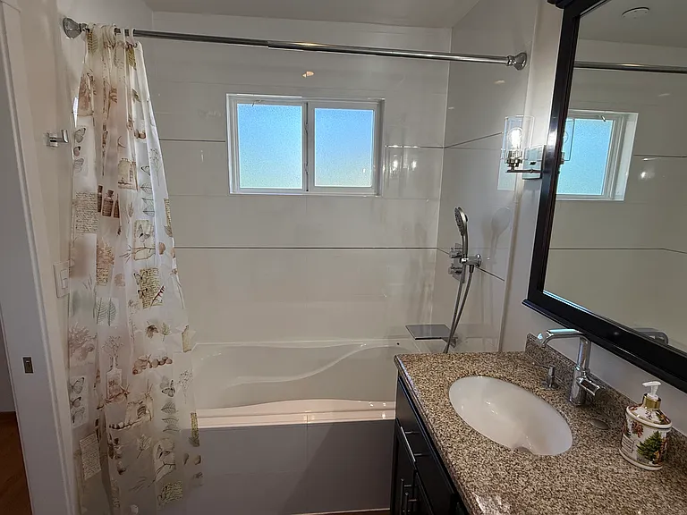 3378 Vanderbilt Way — Photo 19