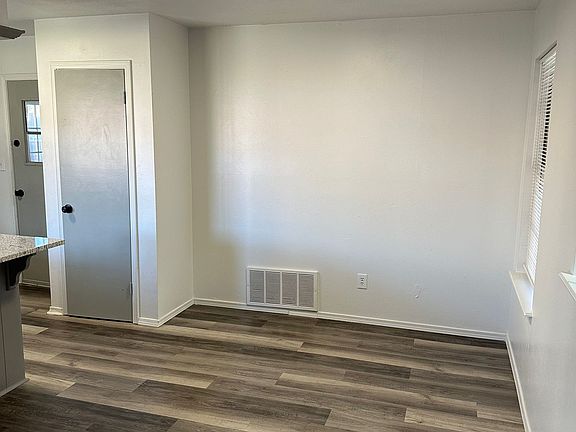 5th image of 7222 NW Lawton Ave