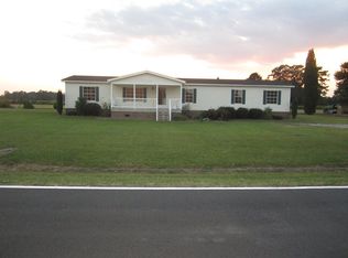 118 Hubs Rec Rd, Belhaven, NC 27810