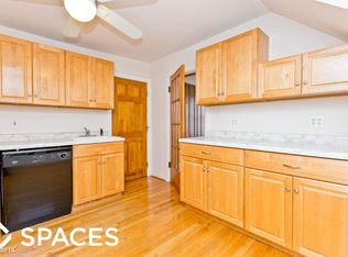 3246 N Richmond St #2A, Chicago, IL 60618