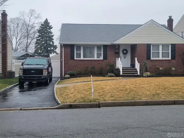 777 Harrell Ave, Woodbridge, NJ 07095