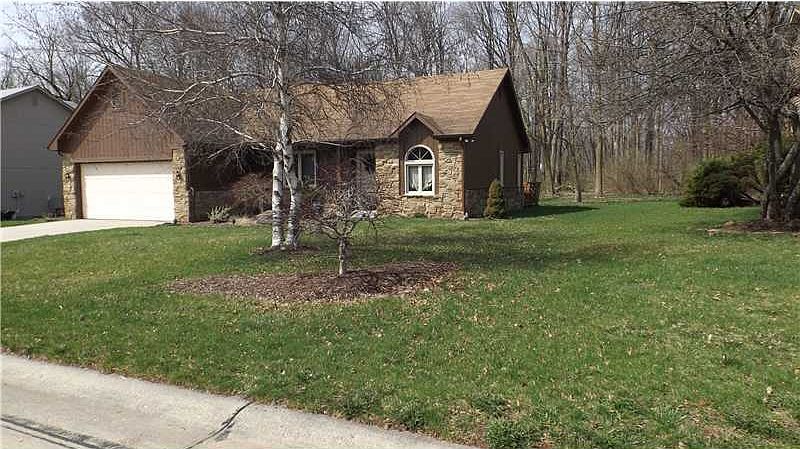 1st image of 3206 Summerfield Dr