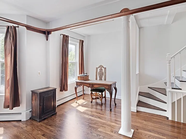 231 Broadway #6 — Photo 8