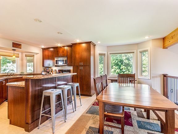 Maple Wood Custom Cabinets