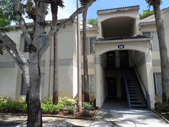 1st image of 815 W Boynton Beach Boulevard # 204