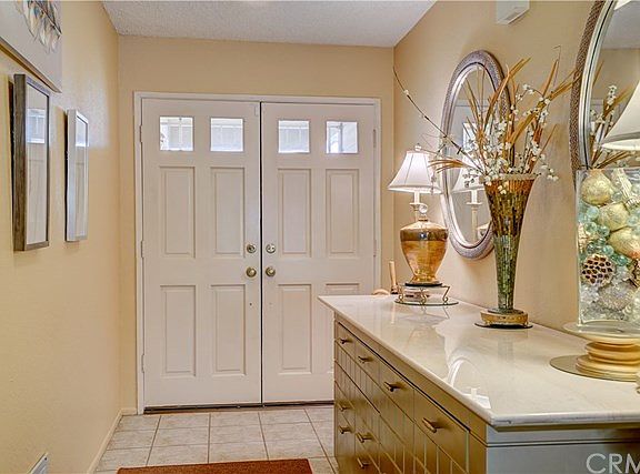 5th image of 1395 Hickory Dr