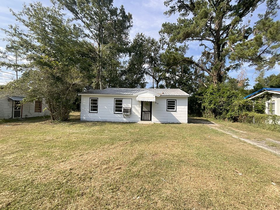 1st image of 810 E Brookwood Pl