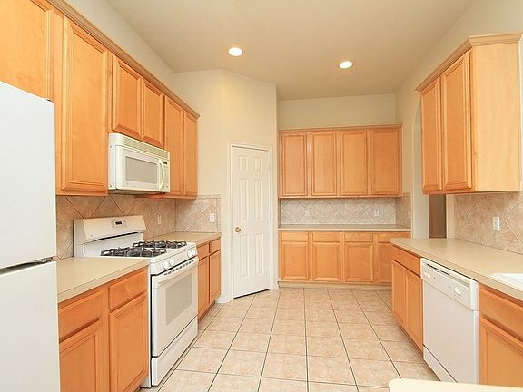 4th image of 6014 Crestford Park Ln