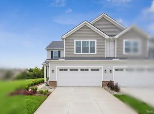 1501 Salt Springs Dr, Saline, MI 48176