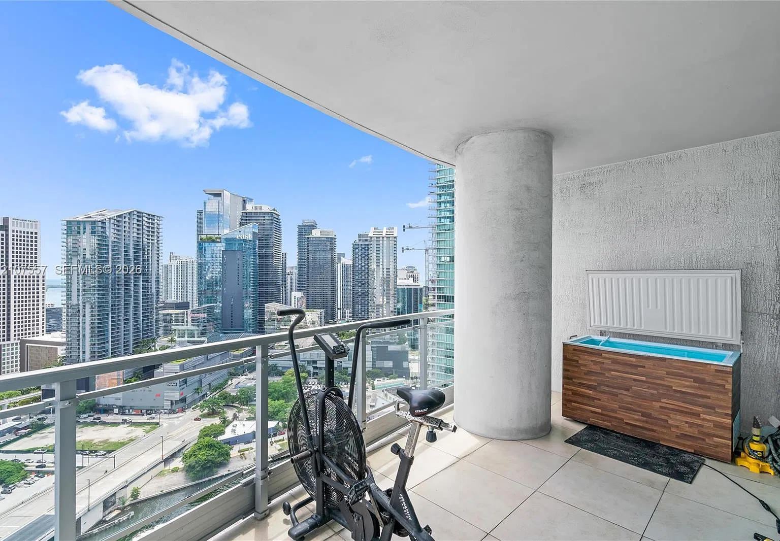Ivy Condo — Photo 4