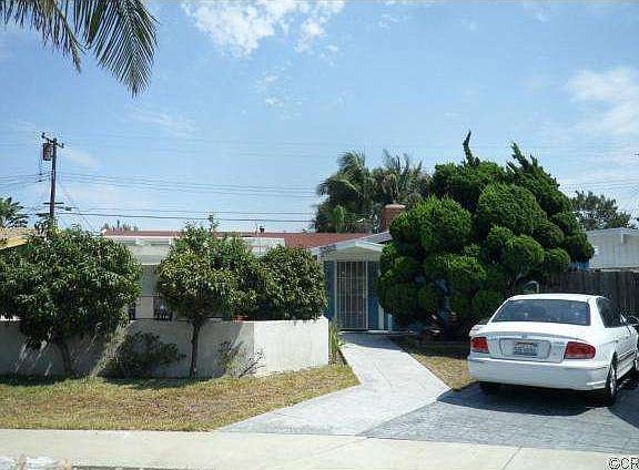 4th image of 2542 Oxford Ln